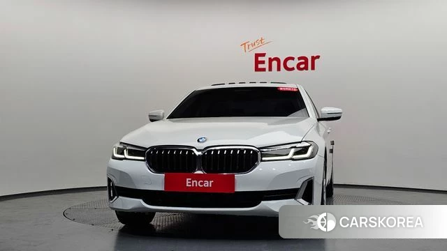 BMW 5 Series (G30) id 4267271 из Кореи 12