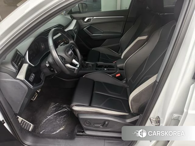 Audi Q3 2024 Белый из Китая, фото 2