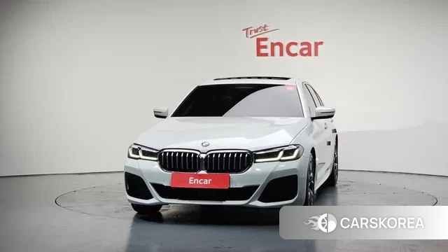 BMW 5 Series (G30) id 3023390 из Кореи 12