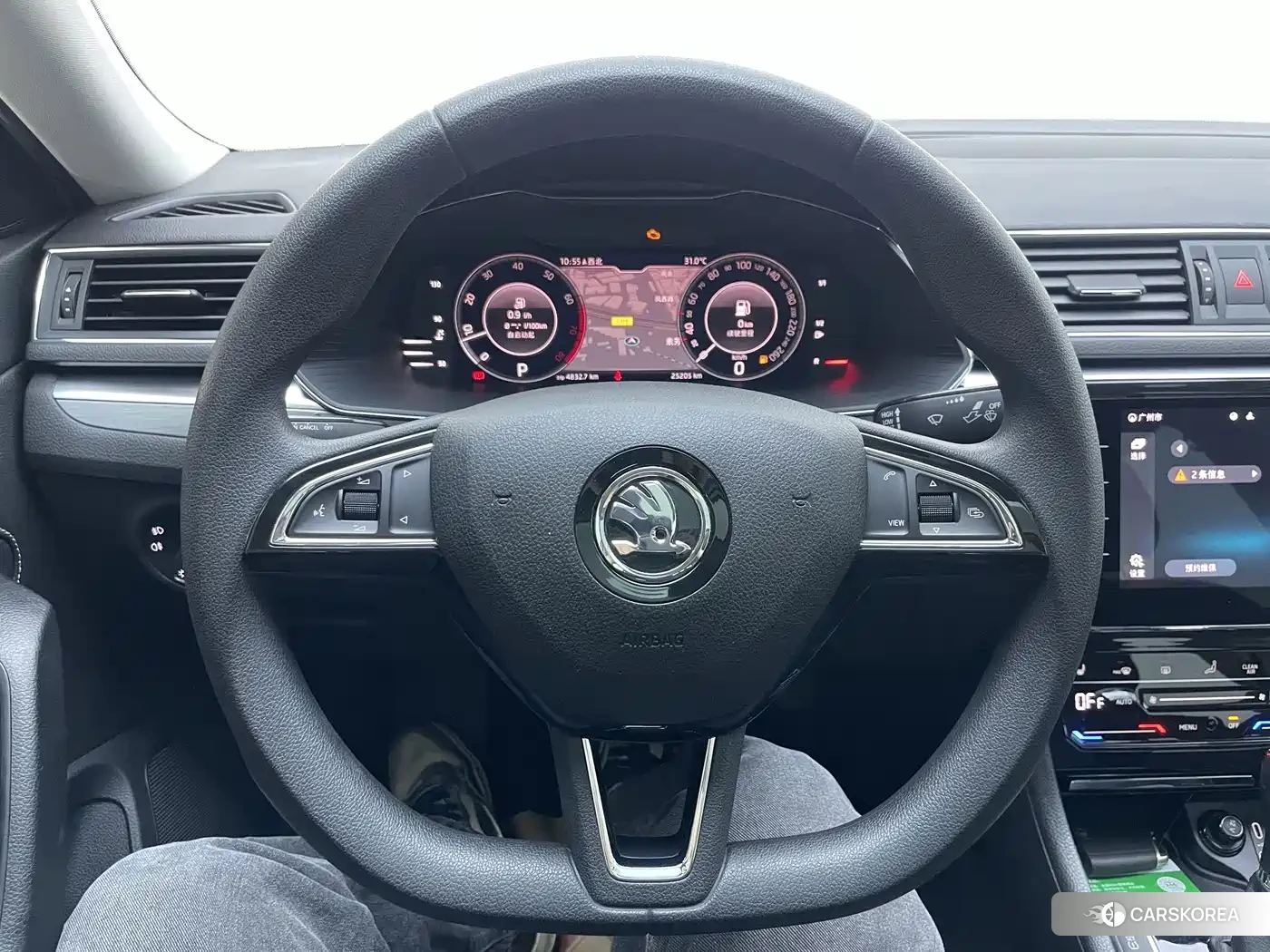Skoda Superb id 4601761 из Китая 12