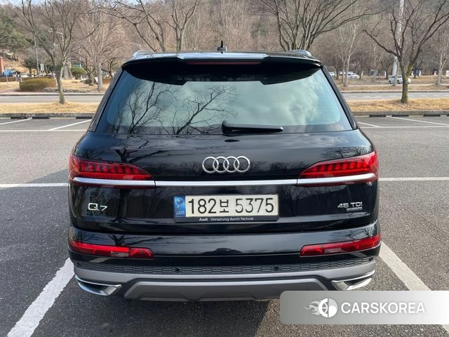 Audi Q7 (4M) id 3791936 из Кореи 12