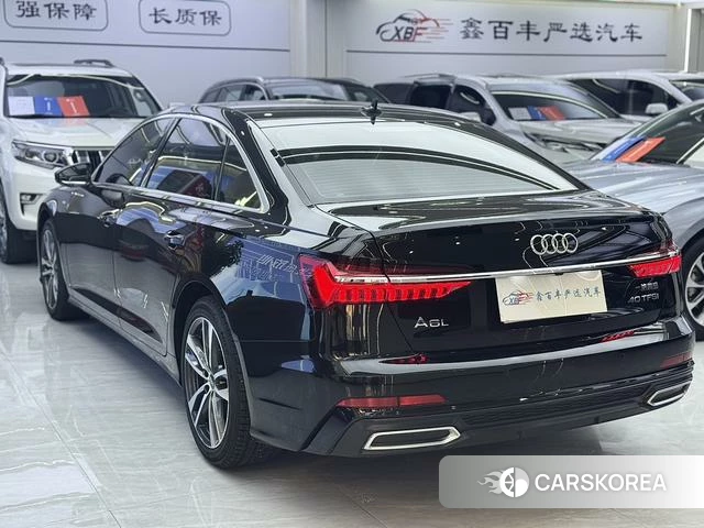 Audi A6L 2021 Черный из Китая, фото 2