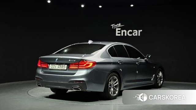 BMW 5 Series (G30) id 4482864 из Кореи 12