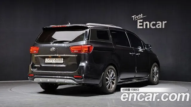 Kia The New Carnival id 2435992 из Кореи 12