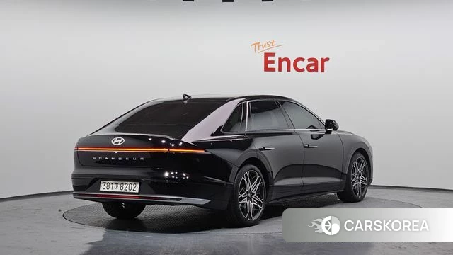 Hyundai Grandeur (GN7) id 3826085 из Кореи 12