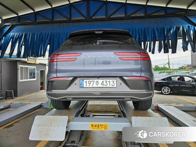 Genesis GV70 2024 Синий из Кореи, фото 2