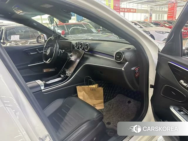 Mercedes-Benz Class C 2022 Белый из Китая, фото 2