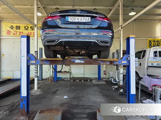 Mercedes-Benz E-Class W213 2020 Черный из Кореи, фото 2