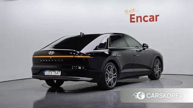 Hyundai Grandeur (GN7) id 3366040 из Кореи 12