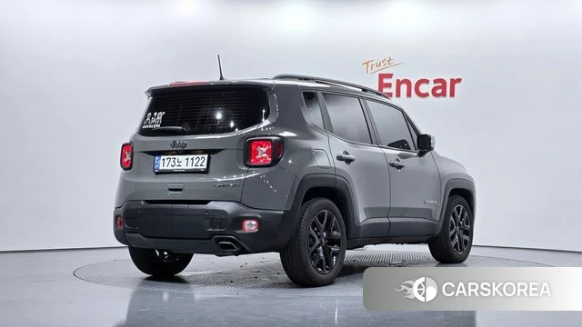 Jeep Renegade id 4281585 из Кореи 12