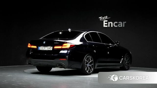 BMW 5 Series (G30) id 3799943 из Кореи 12