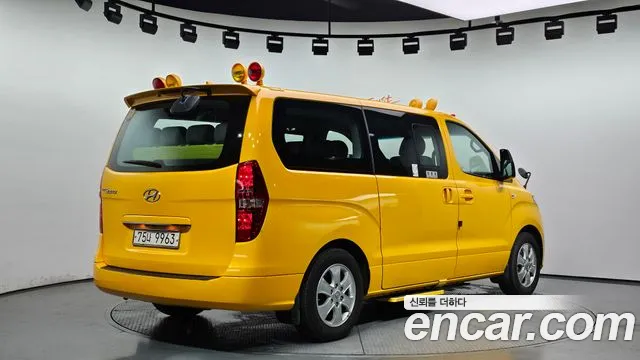 Hyundai The New Grand Starex id 2824675 из Кореи 12