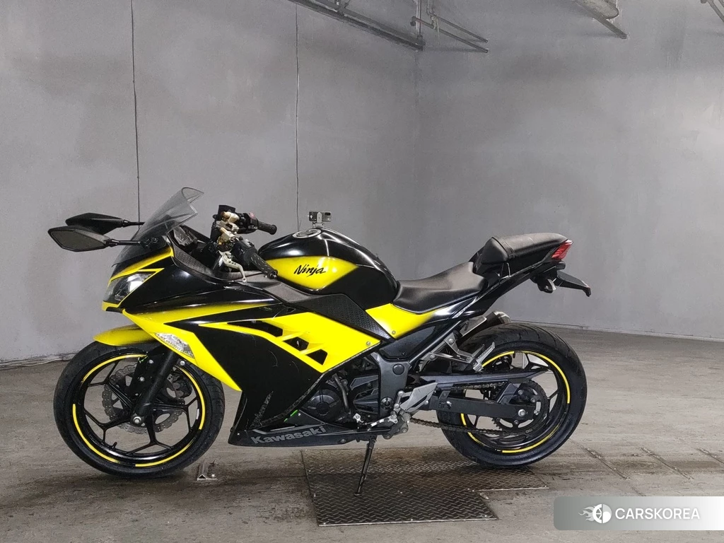 Проданный Kawasaki NINJA 250 2015 из Японии, фото 2