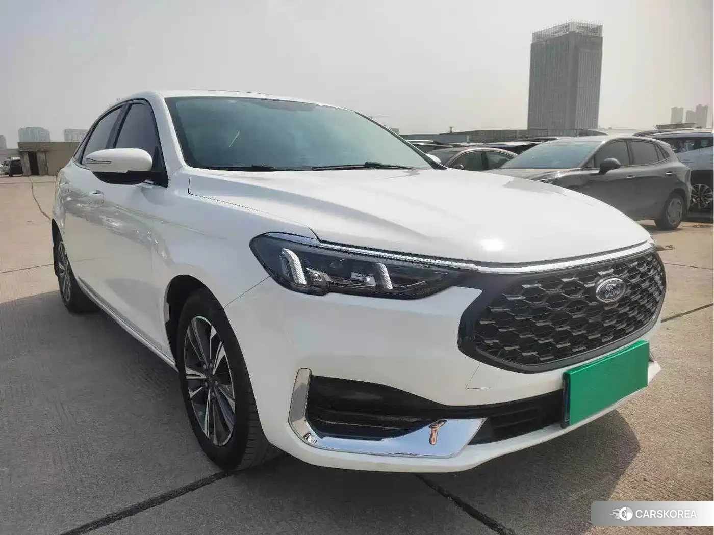 Ford Escort 2022 Белый из Китая, фото 2