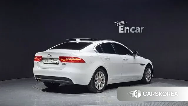 Jaguar XE id 3622656 из Кореи 12