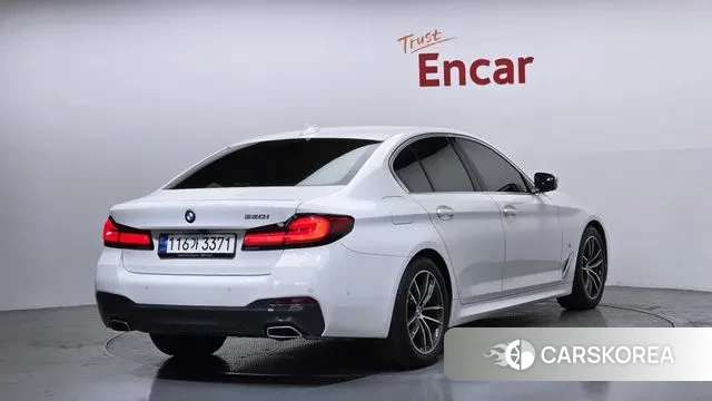 BMW 5 Series (G30) id 3758491 из Кореи 12