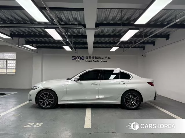 BMW 3 series 2025 Белый из Китая, фото 2