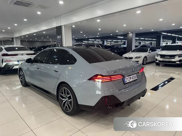 BMW 5 Series (G60) id 4266220 из Кореи 7