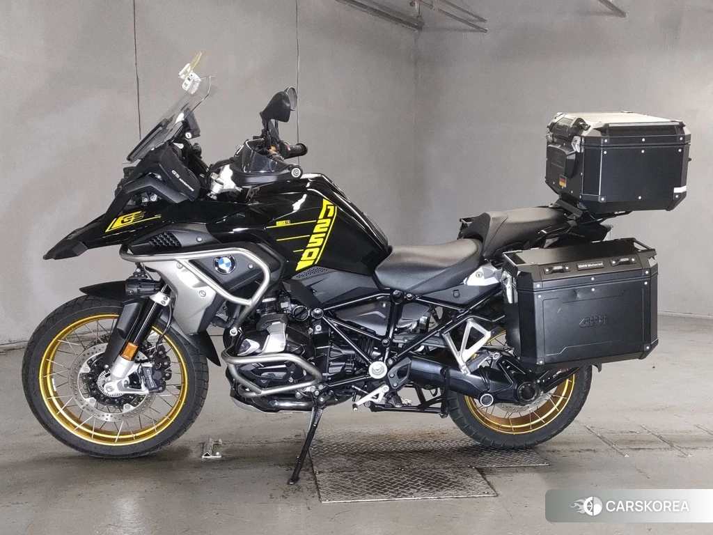 Проданный BMW R1250GS 2021 из Японии, фото 2