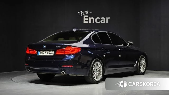 BMW 5 Series (G30) id 3813824 из Кореи 12