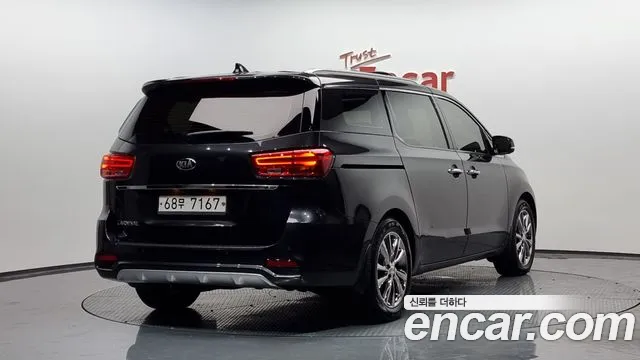 Kia The New Carnival id 2716362 из Кореи 12