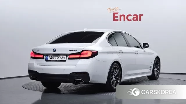 BMW 5 Series (G30) id 3685092 из Кореи 12