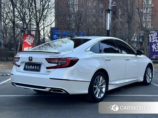 Honda Accord id 3889795 из Китая 7