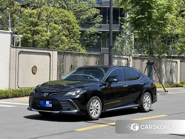 Toyota Camry 2023 Черный из Китая, фото 2