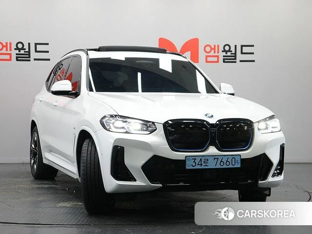 BMW iX3 2025 Белый из Кореи, фото 2