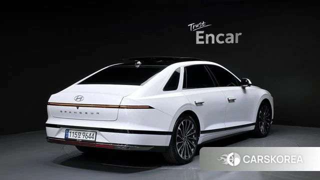 Hyundai Grandeur Hybrid (GN7) id 3940520 из Кореи 12