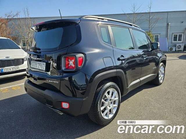 Jeep Renegade id 2398623 из Кореи 12