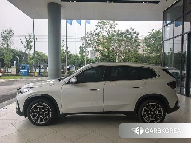 BMW X1 2024 Белый из Китая, фото 3