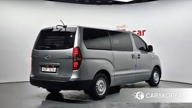 Hyundai The New Grand Starex id 3598937 из Кореи 12