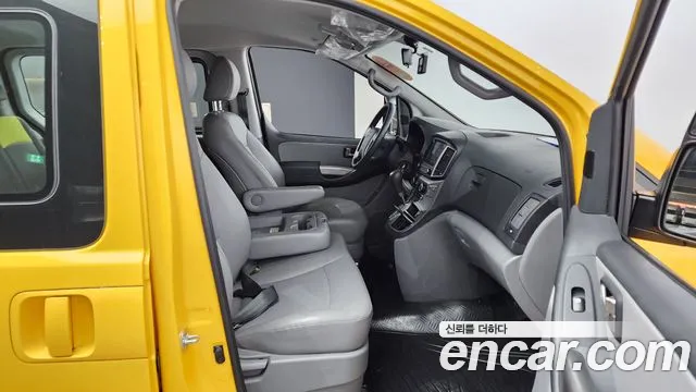 Hyundai The New Grand Starex id 2574894 из Кореи 12