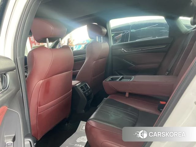 Honda Yingshipai id 4307783 из Китая 12