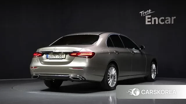 Mercedes-Benz E-Class W213 id 3122294 из Кореи 12