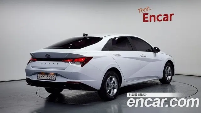 Hyundai Avante (CN7) id 2880487 из Кореи 12