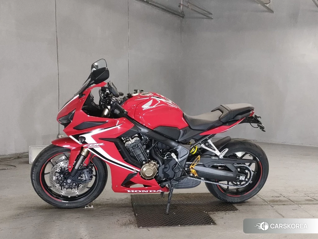 Проданный Honda CBR650R 2020 из Японии