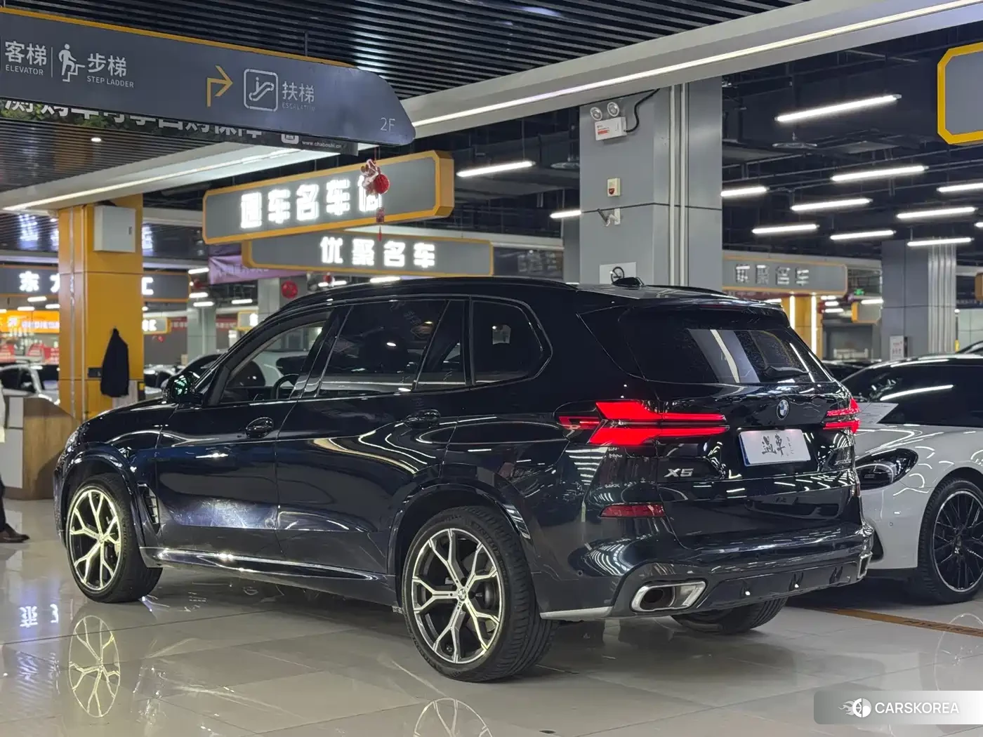 BMW X5 id 4634835 из Китая 7