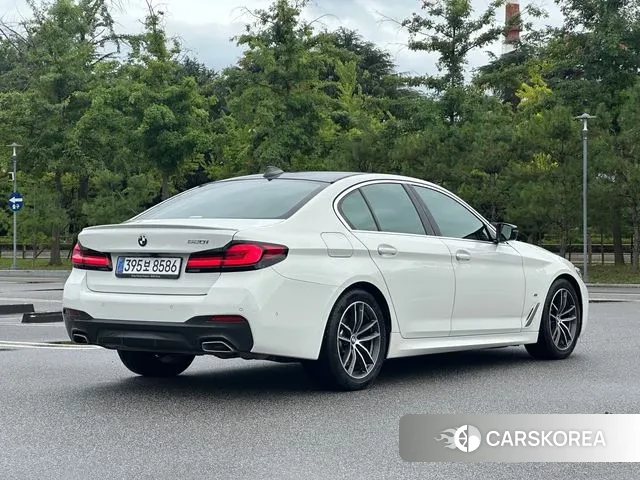 BMW 5 Series (G30) id 3032401 из Кореи 12