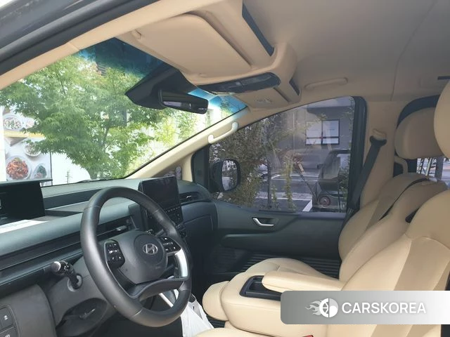 Hyundai Staria 2024 Серый из Кореи, фото 2