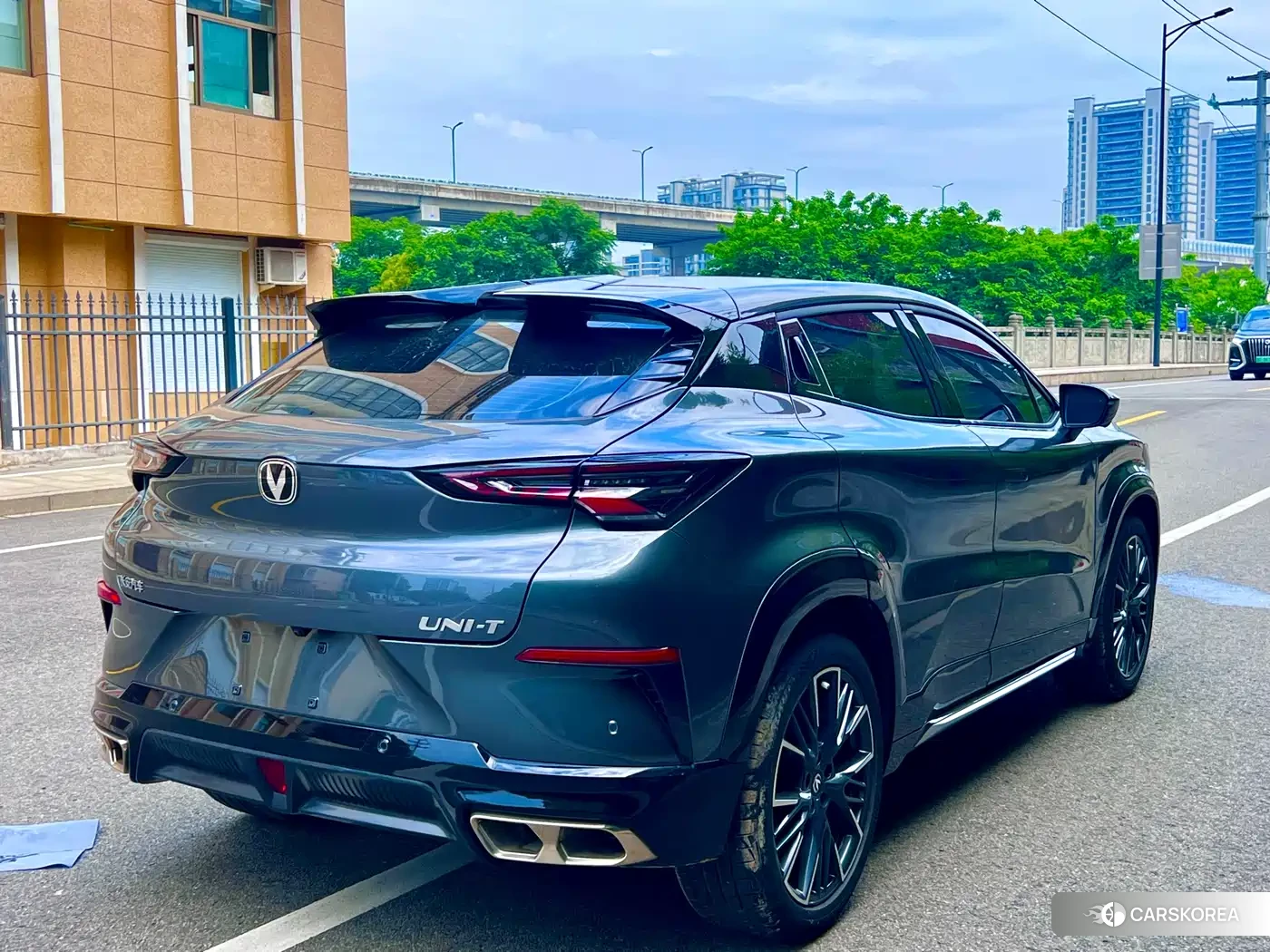 Chang'an Changan UNI-T id 4578298 из Китая 9