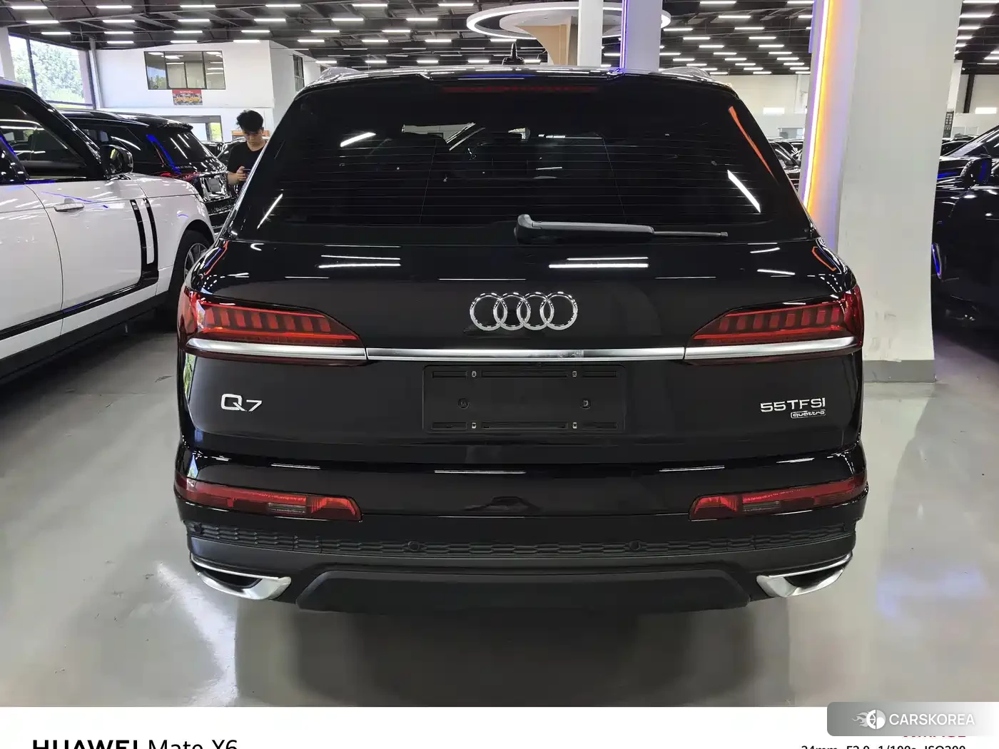 Audi Q7 2020 Черный из Китая, фото 2