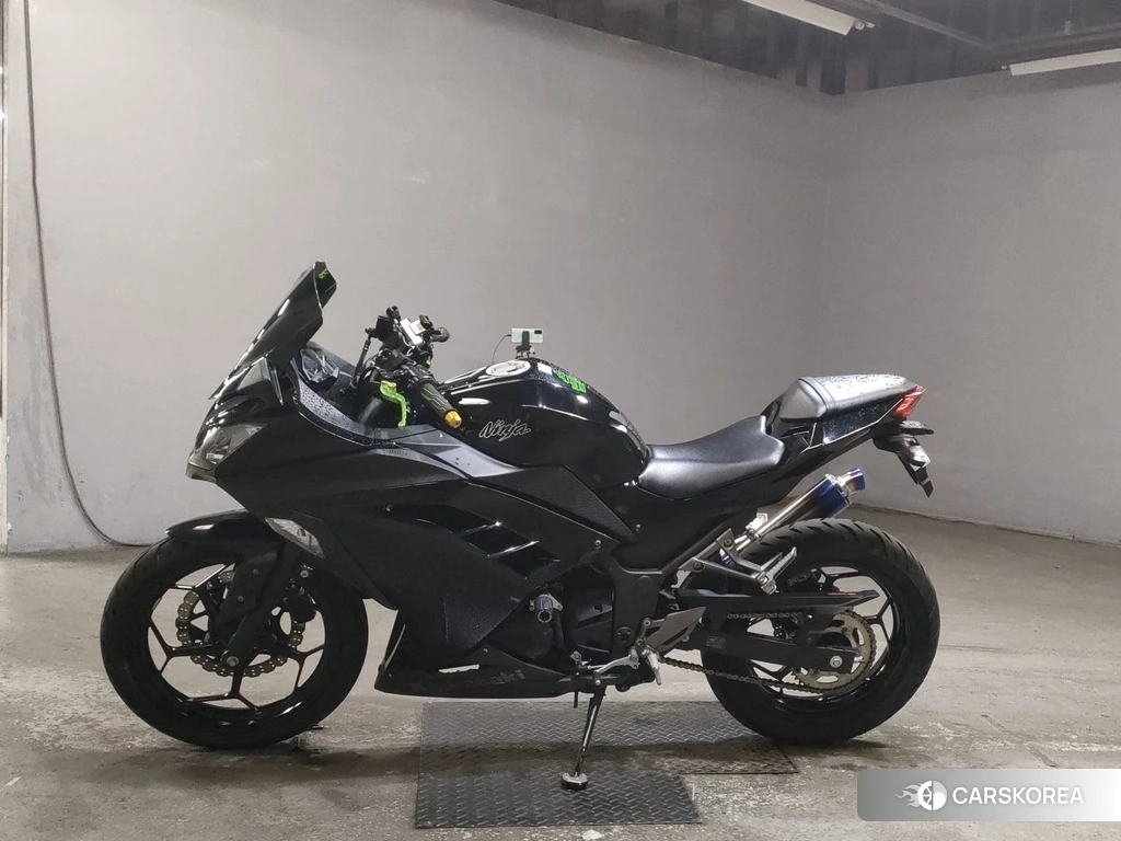 Проданный Kawasaki NINJA 250 2014 из Японии, фото 2