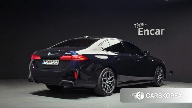 BMW 5 Series (G60) id 4622986 из Кореи 12