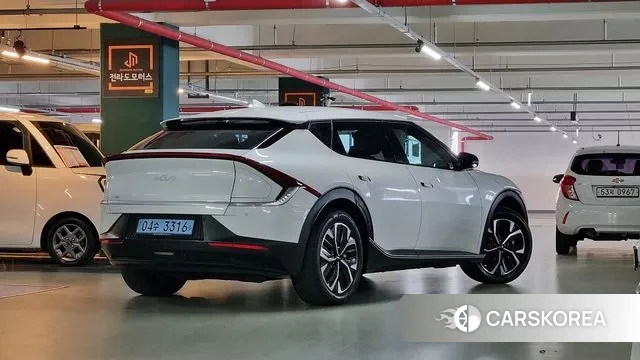 Kia EV6 id 3401158 из Кореи 12