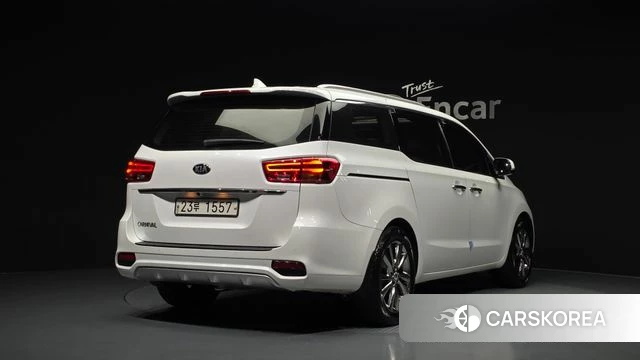 Kia The New Carnival id 4325873 из Кореи 12