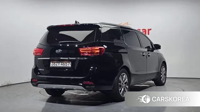 Kia The New Carnival id 2886524 из Кореи 12