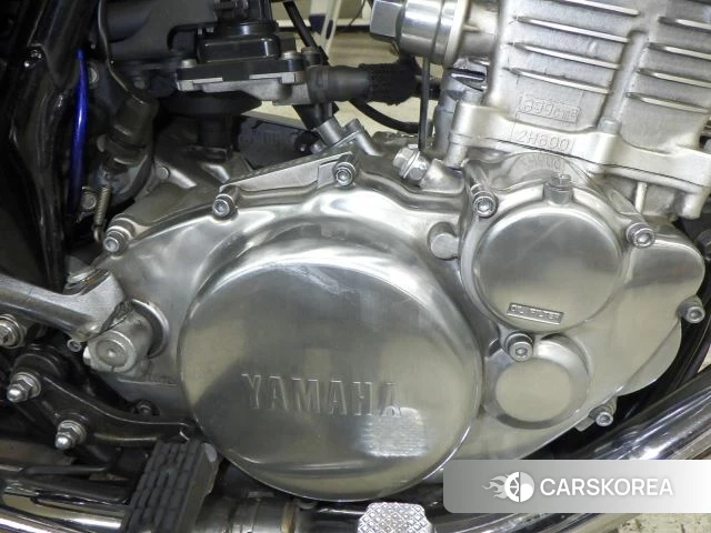 Engine photo