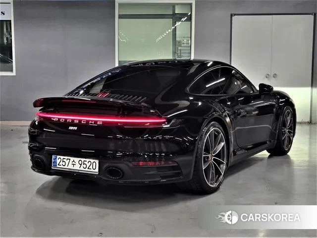 Porsche 911(992) id 3041847 из Кореи 12